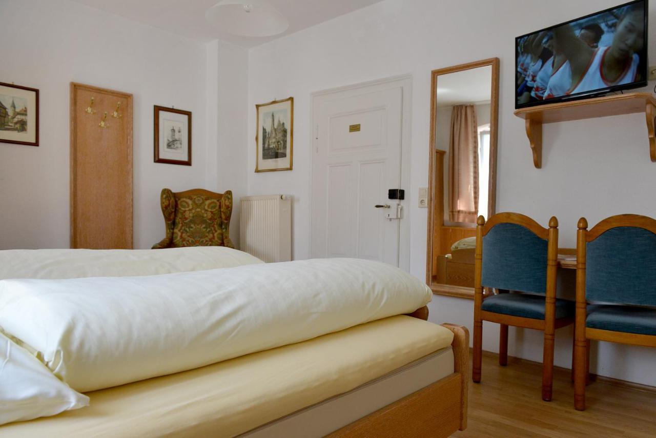 Hotel Bezold Rothenburg ob der Tauber Exterior foto